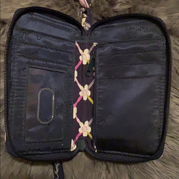 Vera Bradley Wristlet - Picture 3 of 5